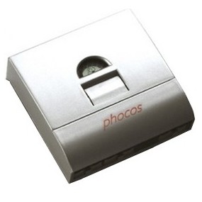 Regulateur de charge Phocos LCD 10 Ampères 12-24 Volts programmable avec veilleuse